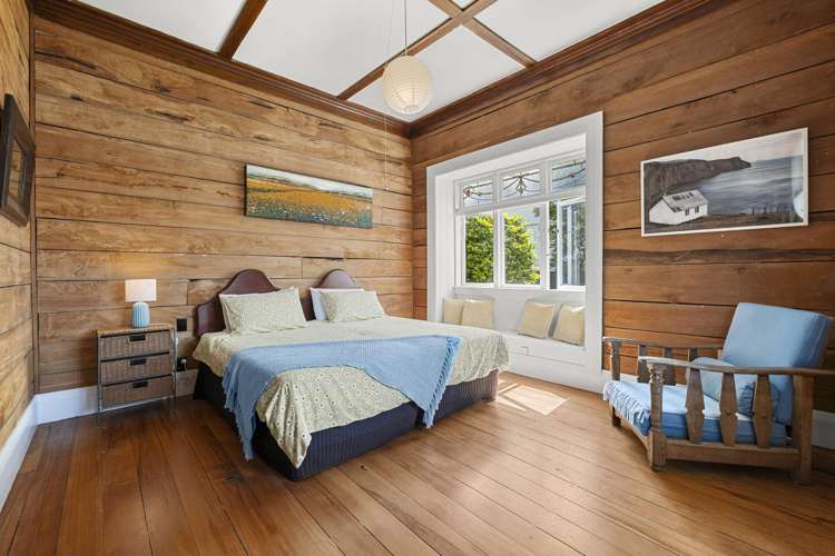 22 Wallis Street Raglan_14