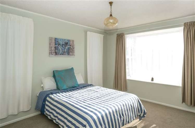 16a Newbourne Crescent Redwoodtown_9