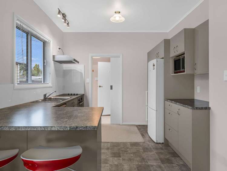 66 Great North Road Saint Johns Hill_7