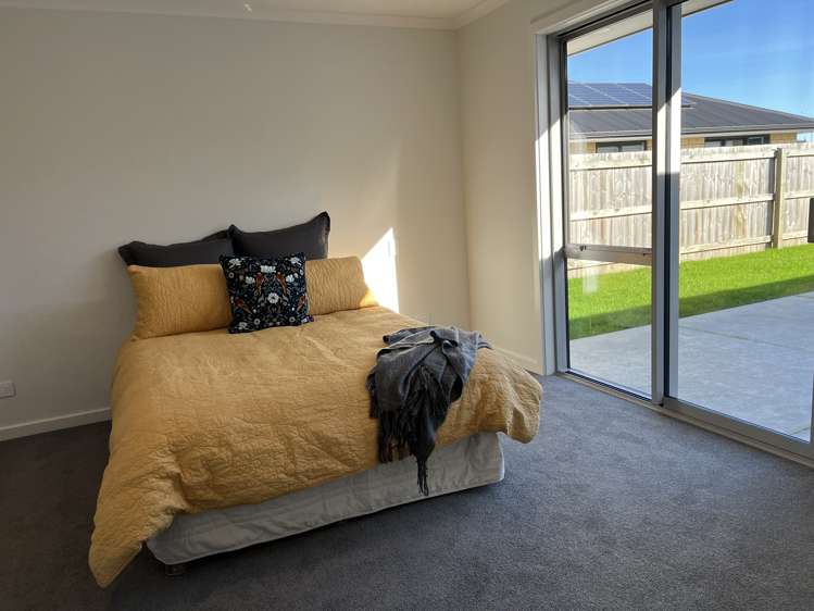 42 Geoff Geering Drive Netherby_11