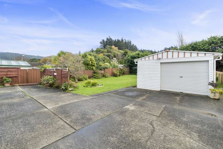 24 Stanley Street Wainuiomata_13