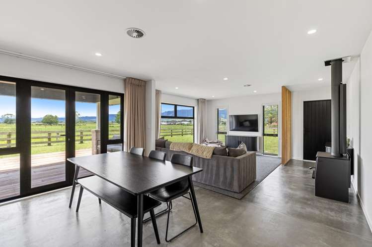 16 Coates Lane Te Poi_4