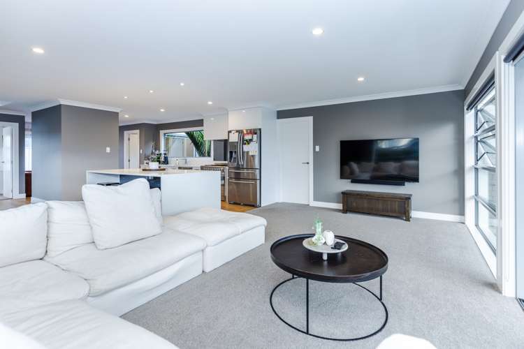 54 Chedworth Avenue Chedworth_11