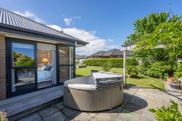 3 Ludlam Way Otaki_10