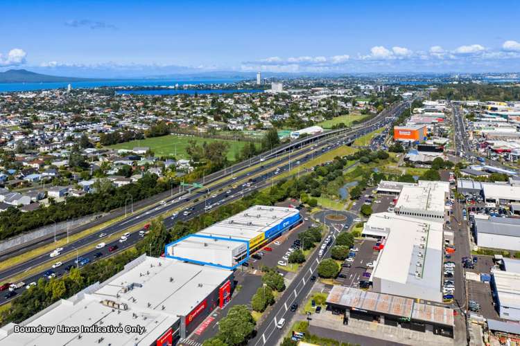 Unit C, 7-19 Croftfield Lane Wairau Valley_15