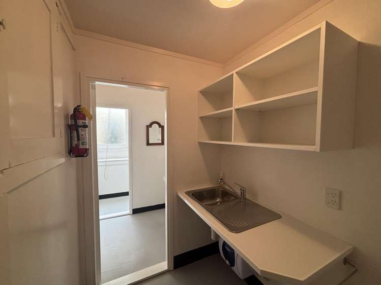 153 The Square Palmerston North_2