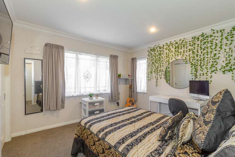 25 Pinotage Drive Greenmeadows_11