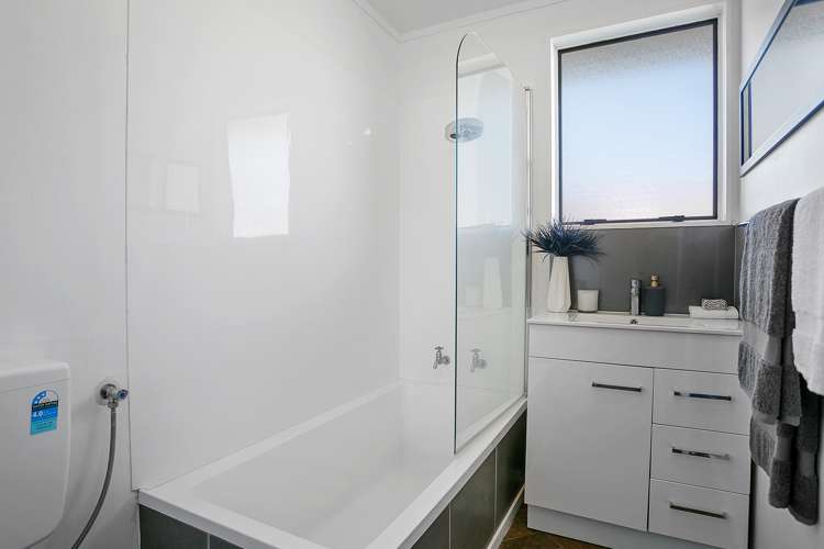 8a Froude Street Leamington_12