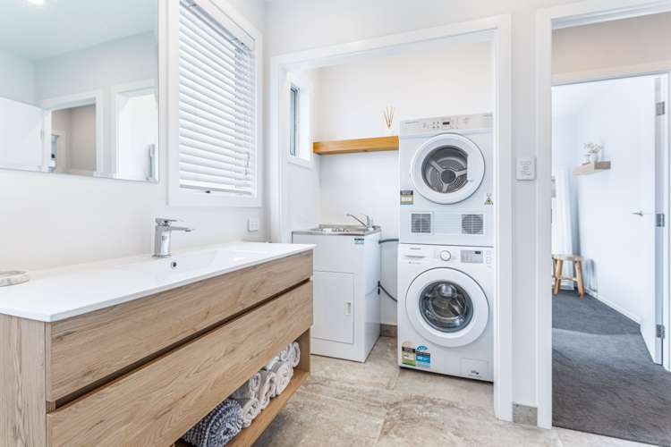 50 Divich Avenue Te Atatu South_13