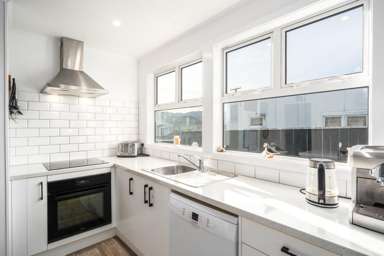 77 Miro Street_2