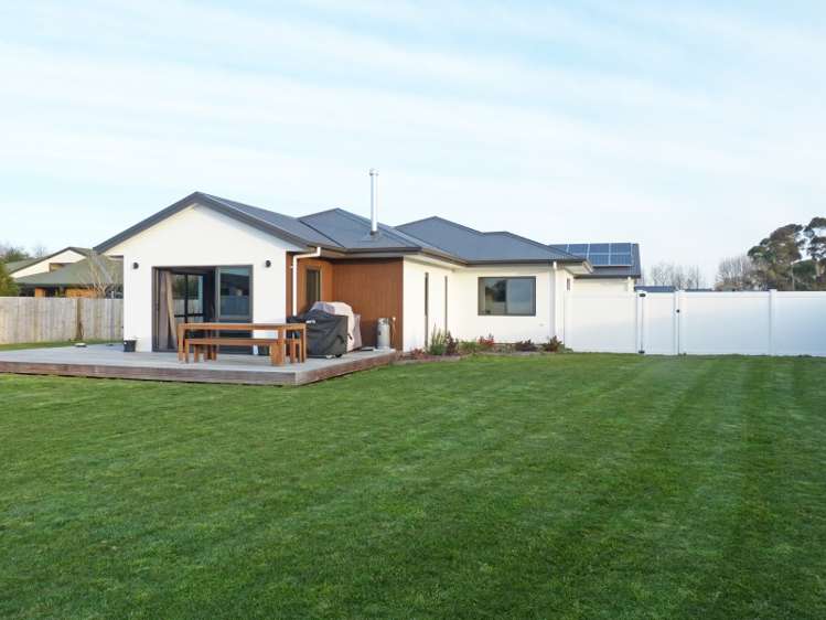 71 Mcelwee Street Jervoistown_19