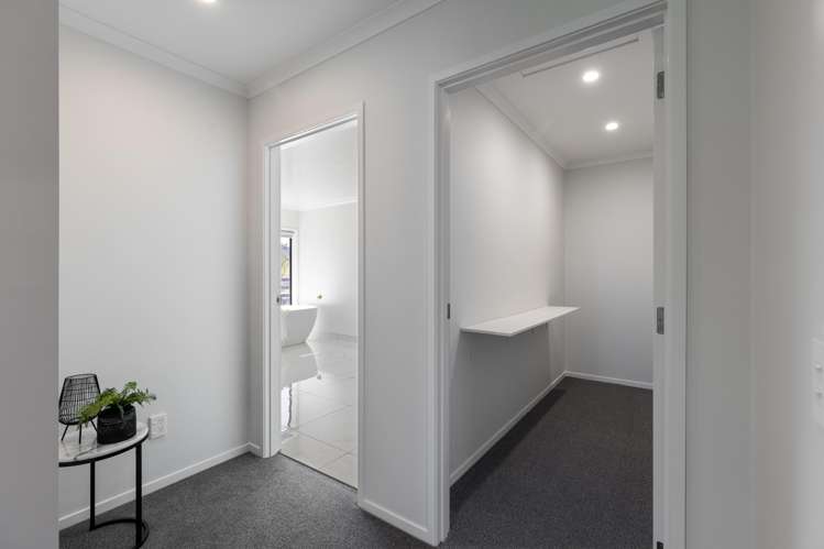 67 Albert Road Tokomaru_22