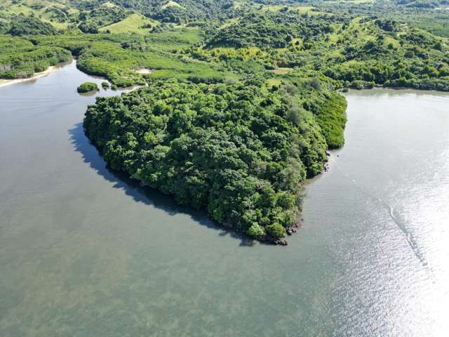 Freehold 13 acre Special Use- Tourism