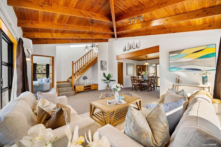 2/12 Spears Place Botany Downs_3