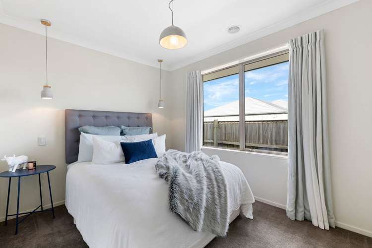 8 Overbury Crescent Rolleston_11