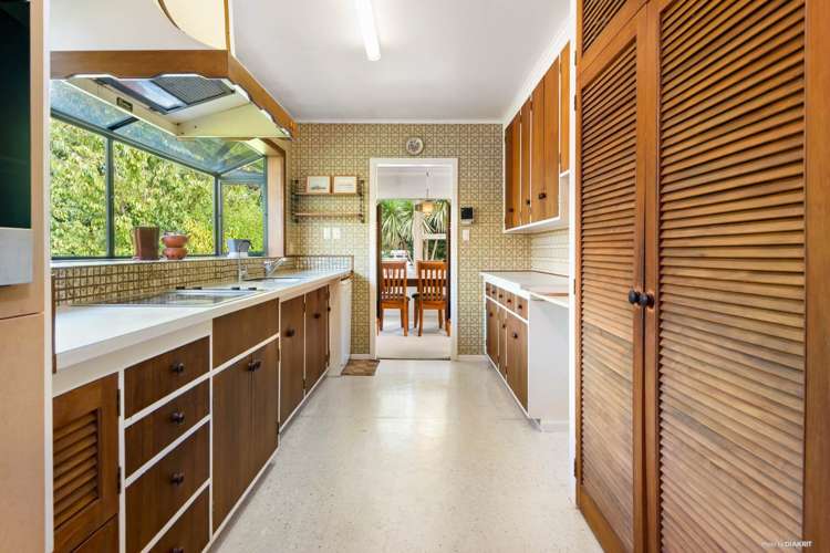 18 Dennis Avenue Hillpark_12