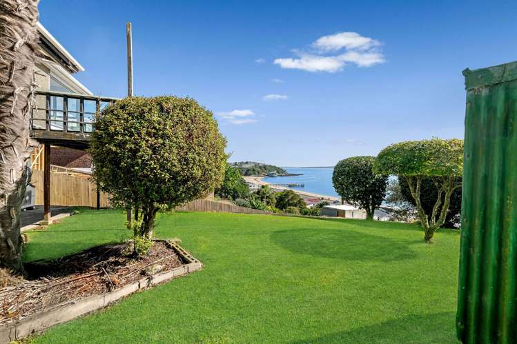 32 Carlton Crescent Maraetai_14