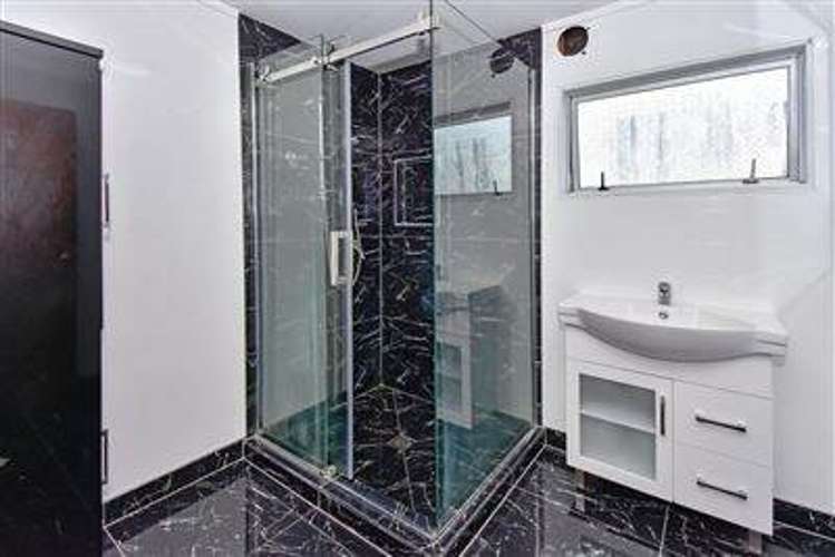 13 Funnell Place Manurewa_18