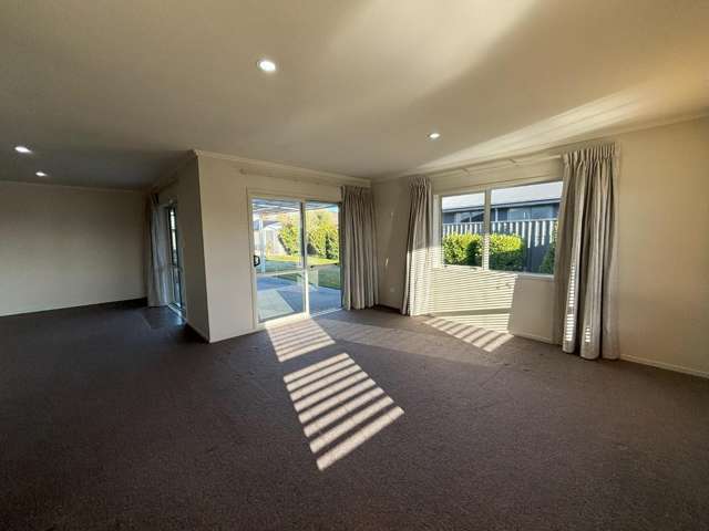 9 Olds Crescent 10126_2