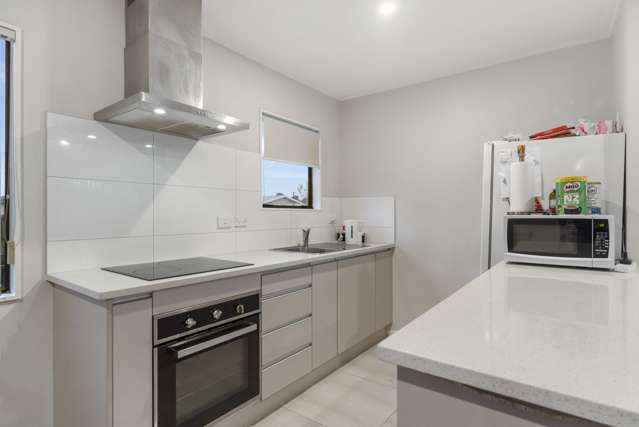 2/41 President Avenue Papakura_4