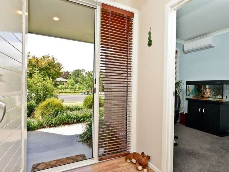 11 Twin Willow Close Cambridge_2