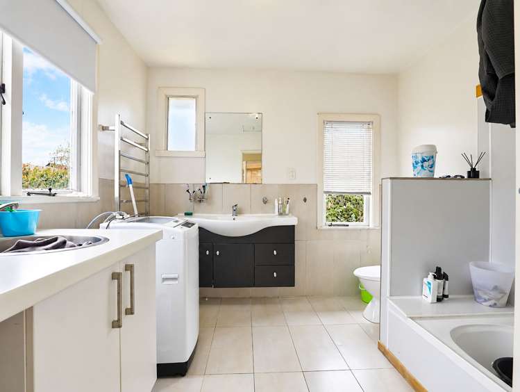 19 Shirley Street Mangakakahi_10