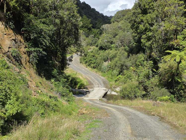 2109 Okau Road Ahititi_28