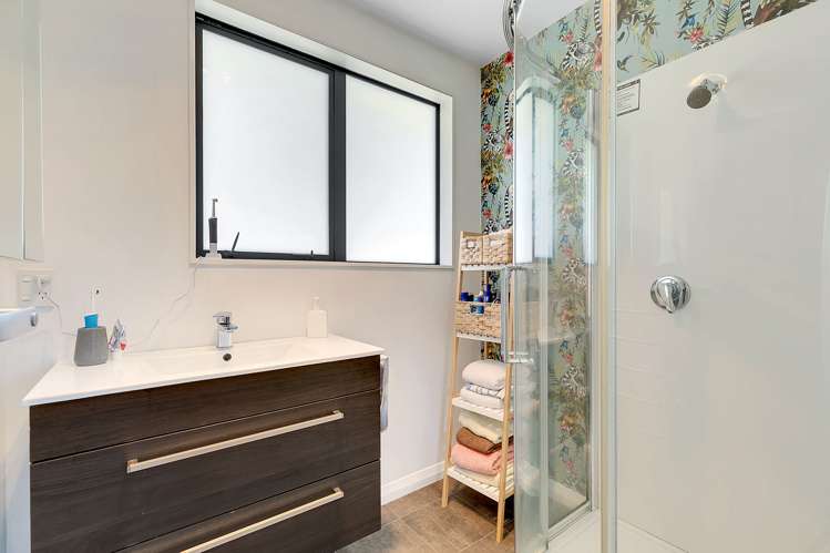 14 Downes Street Titahi Bay_14