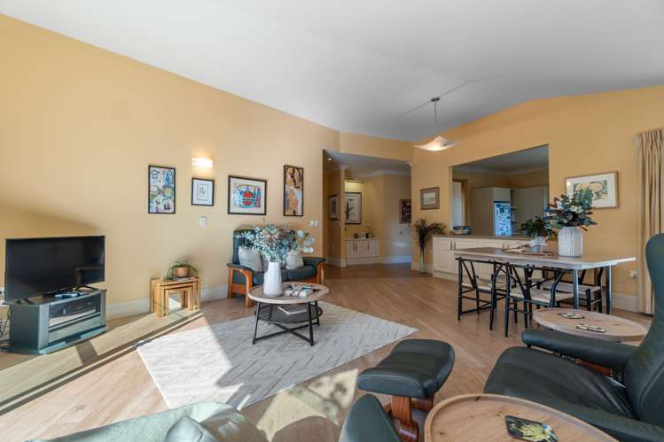 137 Grey Street Hamilton East_9