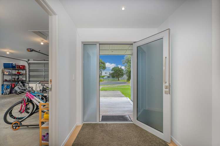 112 Ashley Place Matarangi_12