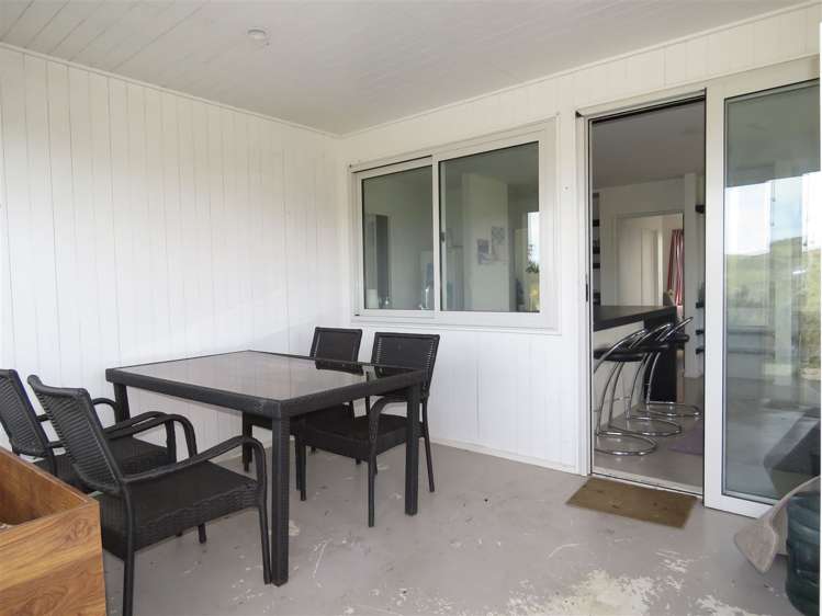 2/266 Patersons Road Motunau_8