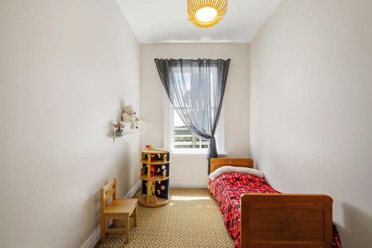 19 Sugarloaf Road Brooklyn_12