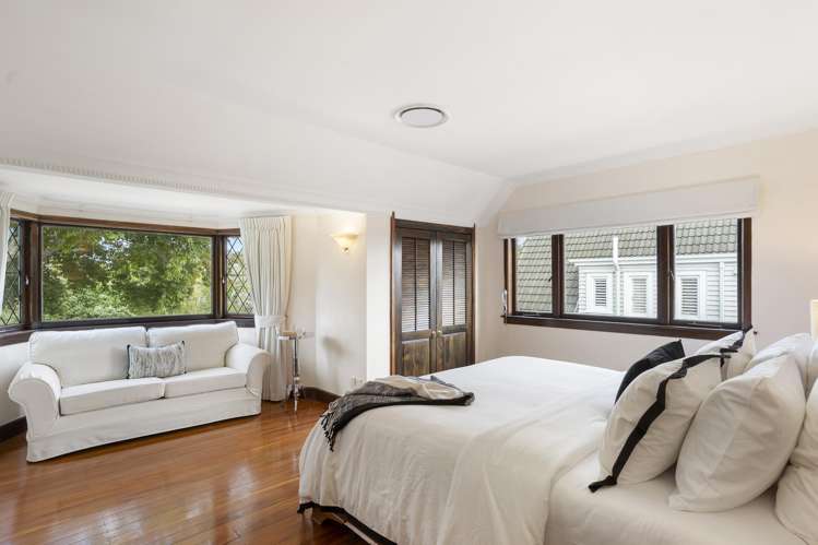 29 Parkside Street St Heliers_16