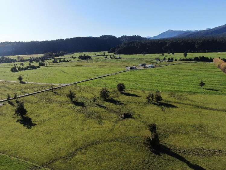 217 Poerua Valley Road Harihari_18