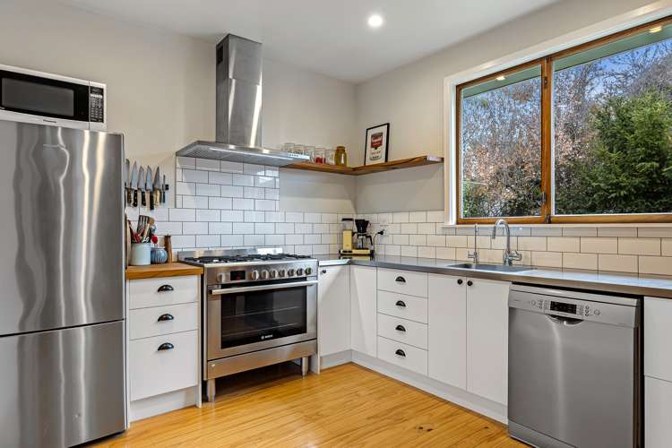 6 Church Street Amberley_7