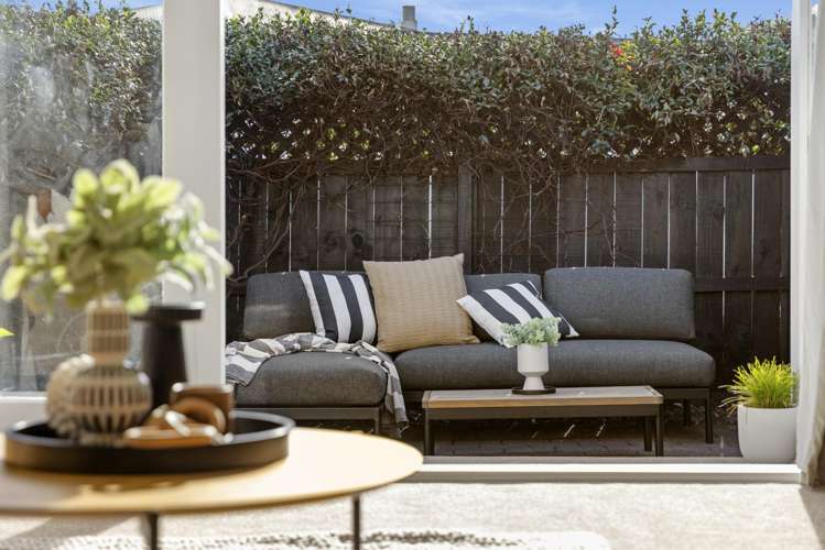 2D Allison Avenue Mt Maunganui_6