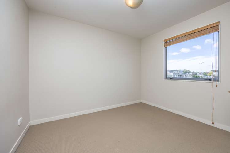 3b/28 Morning Star Place Mount Albert_10