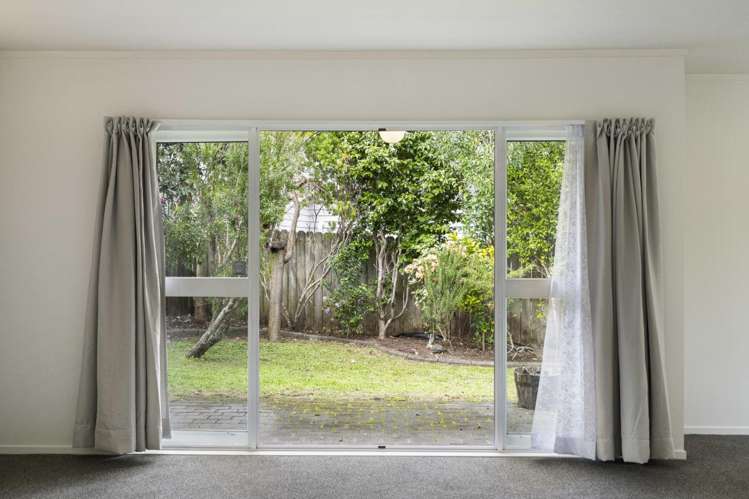 2/15 Lonsdale Street 1660_15