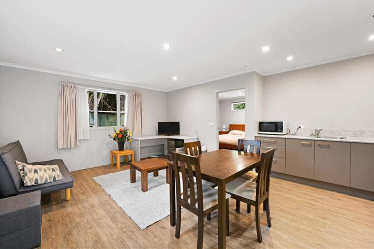 2/54 Boundary Road 1055_5