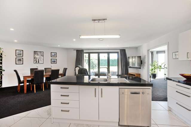 33 Arcadia Place Seaward Bush_4