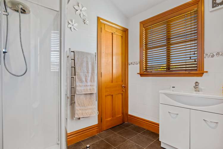 1614 Cust Road Cust_13