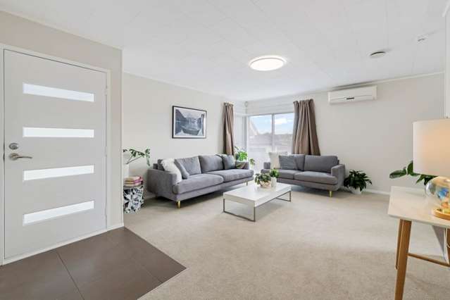 1/48 Archmillen Avenue Pakuranga Heights_1