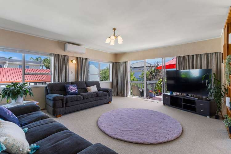 22 Taitua Drive Te Atatu South_5