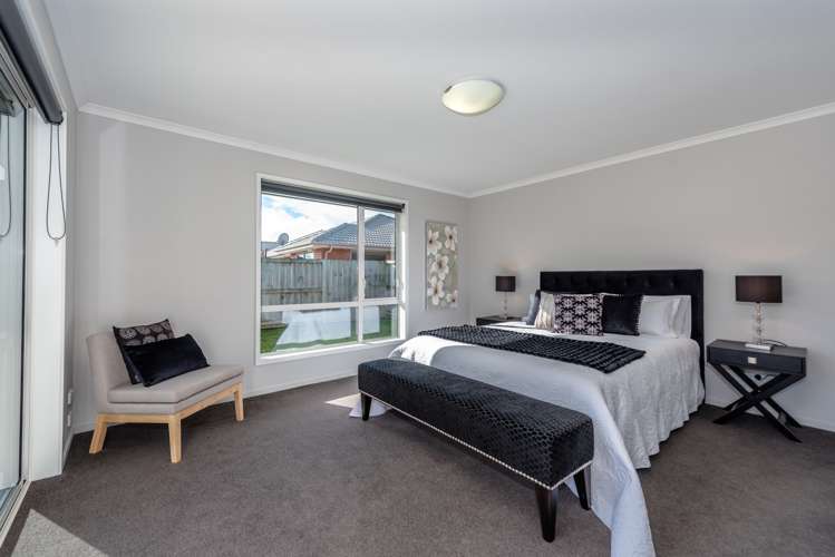 137 Saint James Drive Huntington_17