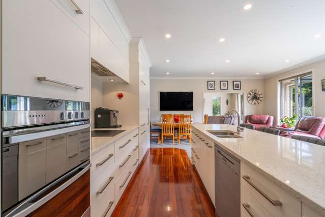 47 Matua Grove Otatara_2