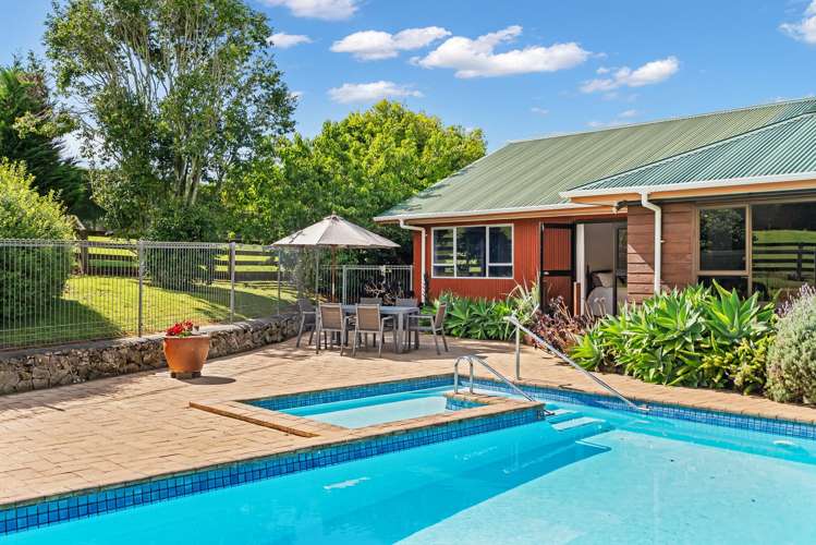 111A Newton Road Maungatapere_37