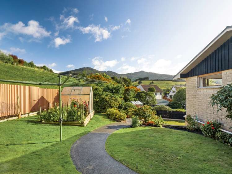 23 Delphic Street Sawyers Bay_19