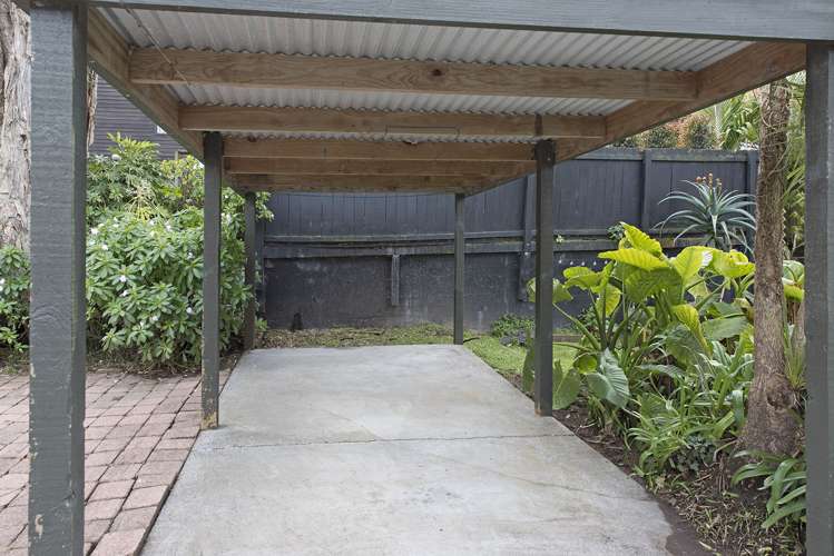 2/36 Sonia Avenue Remuera_6