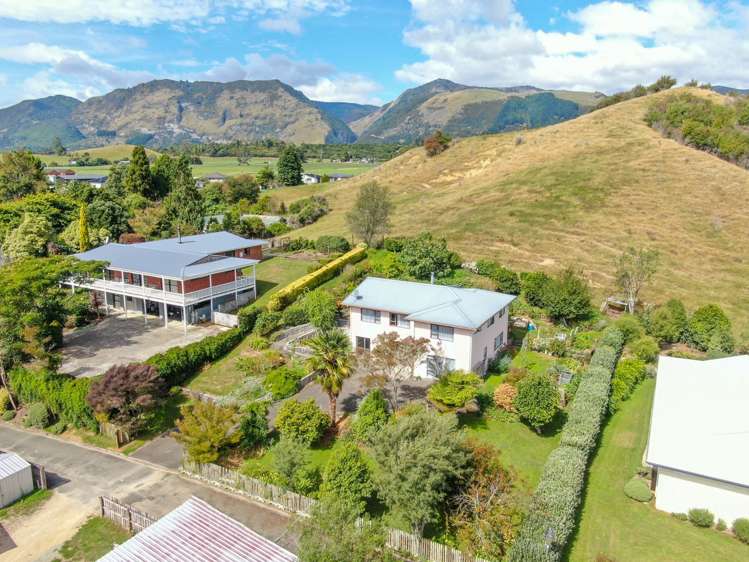 16 Park Avenue Takaka_23