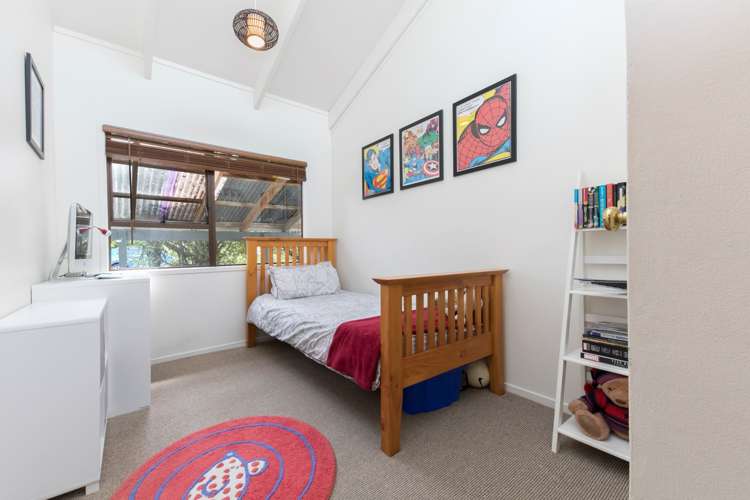 59 Daffodil Street Titirangi_12